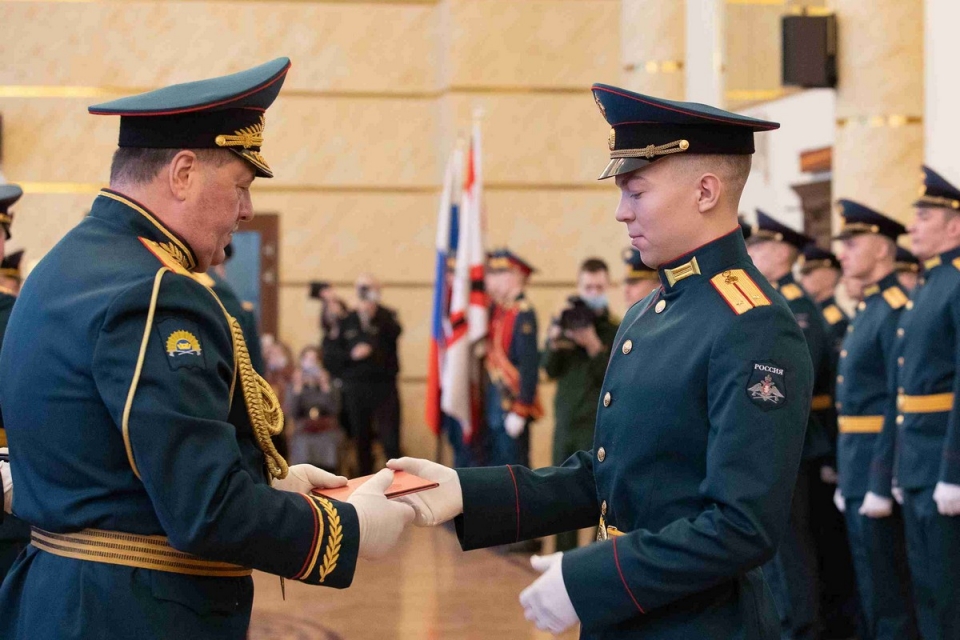 Военно-учебные заведения открыты для желающих получить новую профессию