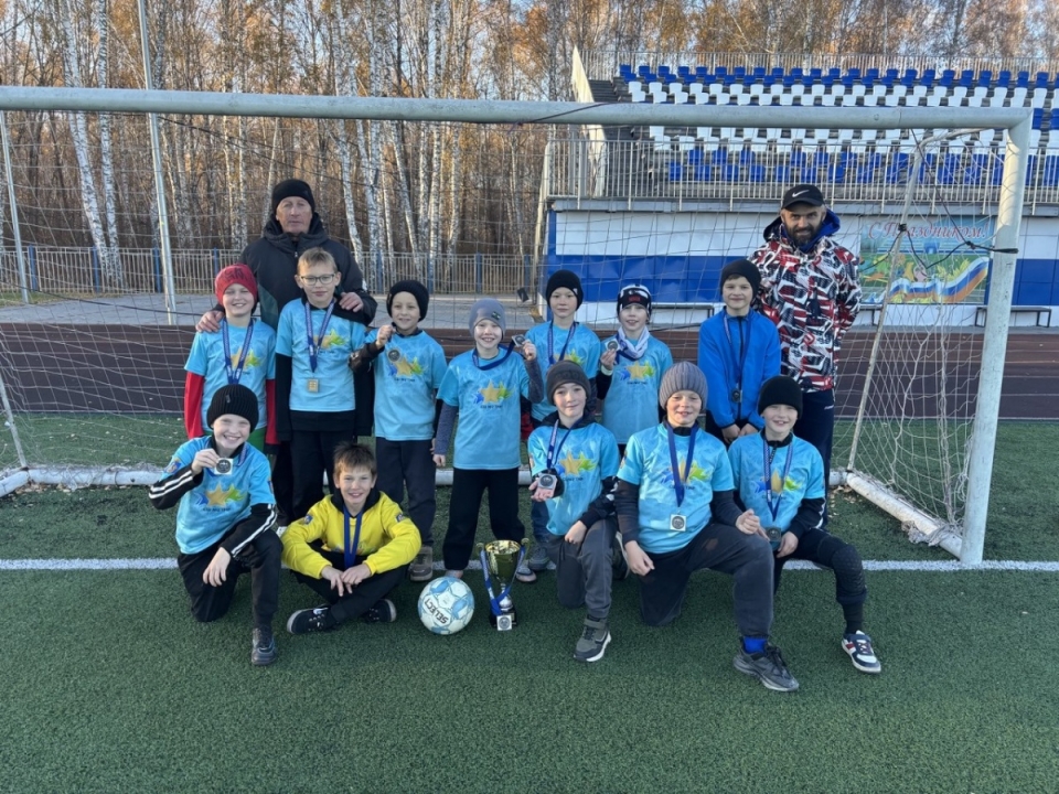 Футболисты СШ № 2 ТМР стали серебряными призерами областного первенства