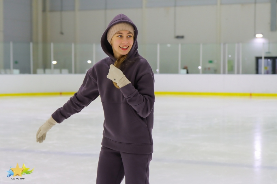 Берем коньки — идем кататься!