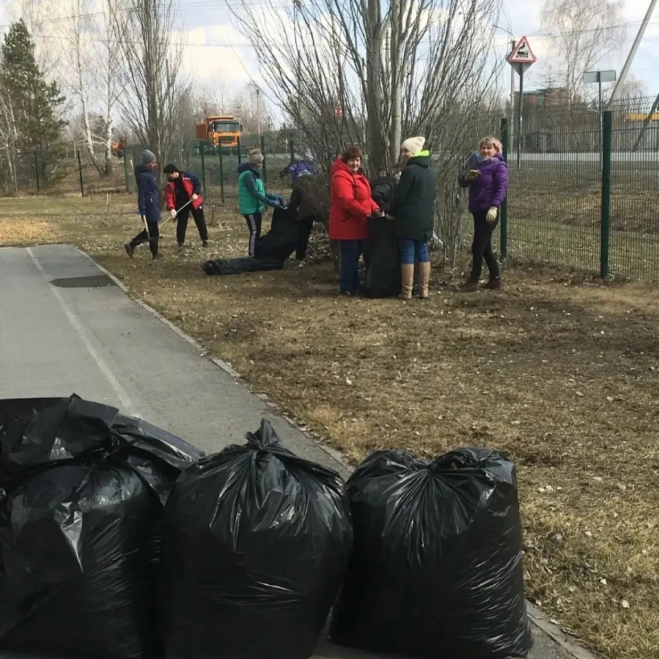 Коллектив СШ «Звезда» вновь присоединился ко Всероссийскому субботнику
